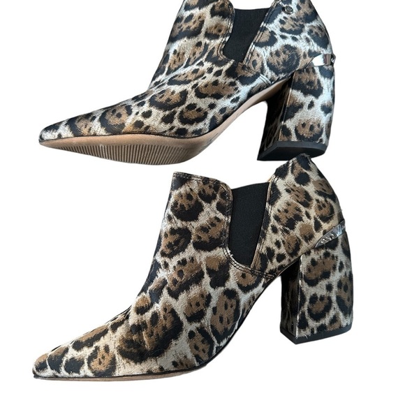 Antonio Melani leopard print heeled ankle booties size 7 1/2 EUC - Picture 7 of 8
